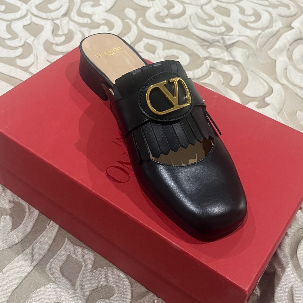 Valentino V Logo VLOGO Cutout Fringes Moccasin Loafer Mules Slide Sandals